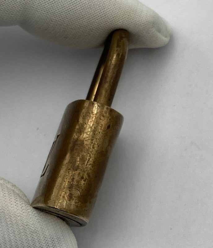 LOUIS VUITTON ルイヴィトン  パドロック 南京錠 No.325 中古 D4