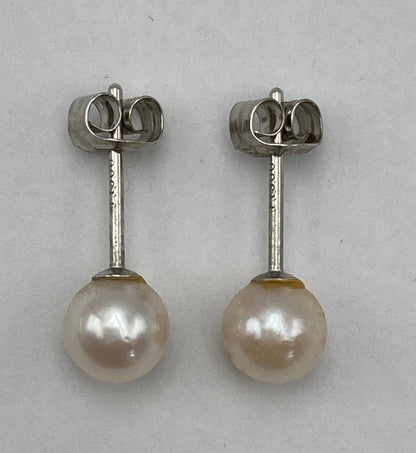 Pt900 5.0mm-5.5mmパール ピアス 中古 D4