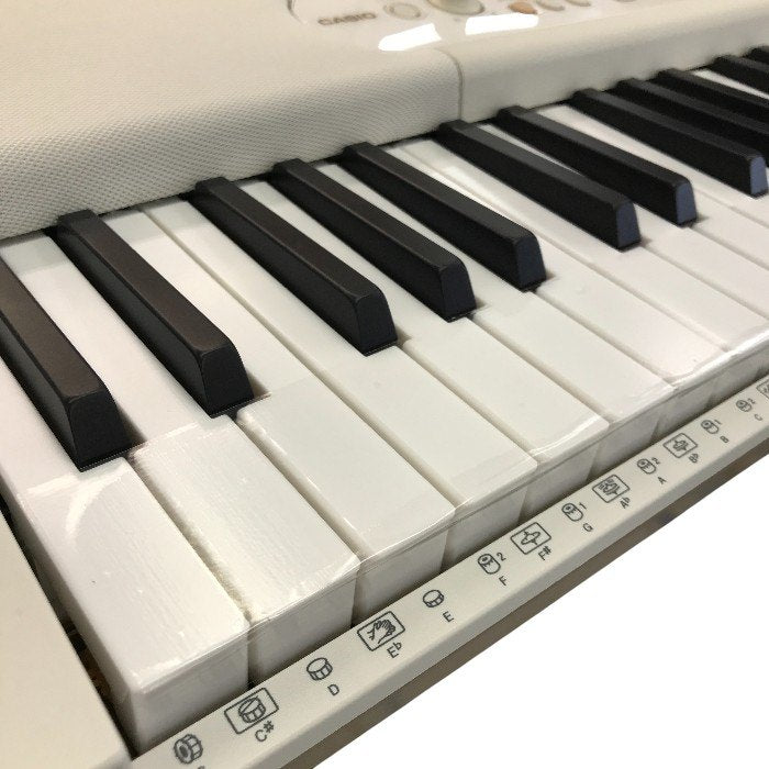 CASIO カシオ Casiotone 電子 楽らくキーボード LK-526 ホワイト 中古 Y1