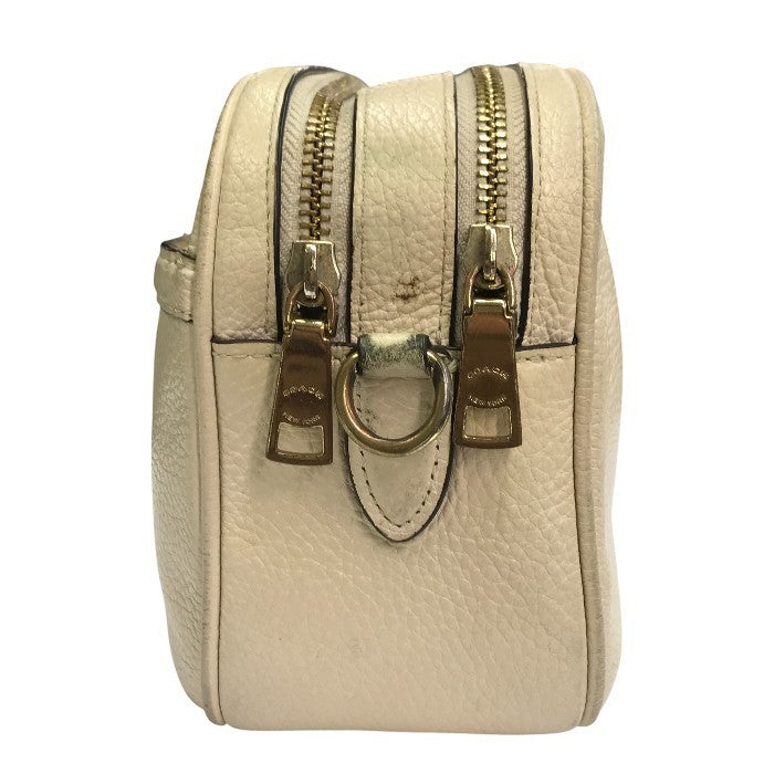 COACH コーチ ショルダーバッグ レディース レザー 馬車 ロゴ 斜め掛け アイボリー F75818 中古 T1