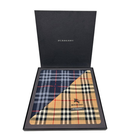 未使用品 BURBERRY バーバリー ハンカチ 2枚 セット チェック柄 ブラウン ネイビー レディース おしゃれ 中古 W４
