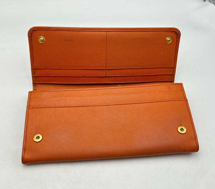 PRADA プラダ サフィアーノ レザー 長財布 オレンジ ブランド 小銭入れ レディース カードポケット 中古 W４