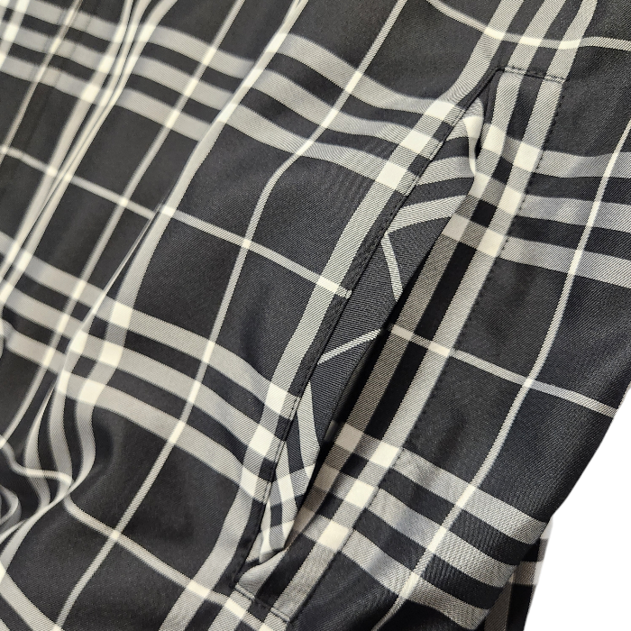 BURBERRY GOLF バーバリーゴルフ ブルゾン レディース 春秋 チェック柄 フルジップ ドローコード メッシュ ブラック/ホワイト Lサイズ BFP79-020-08 中古 T1
