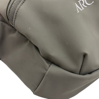 ARC‘TERYX アークテリクス BEAMS 別注 Arro Waistpack ウエスト バッグ グレー 鞄 メンズ ワントーンコレクション 中古 W４