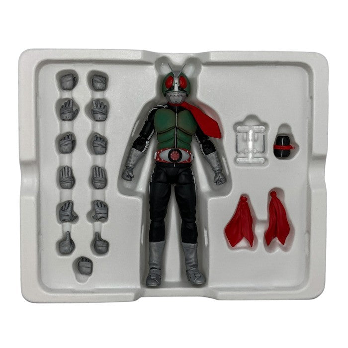 BANDAISPIRITS TAMASHII NATIONS S.H.フィギュアーツ 仮面ライダー新1号 真骨彫製法 栄光の昭和ライダーエディション 初回限定台座付属 中古 a4