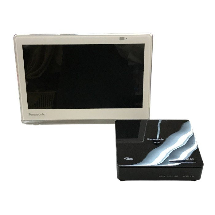 Panasonic パナソニック 10V型 ポータブル液晶テレビ ホワイト/ブラック プライベート・ビエラ 防水 バッテリー内蔵 UN-10E9-W 中古 T1