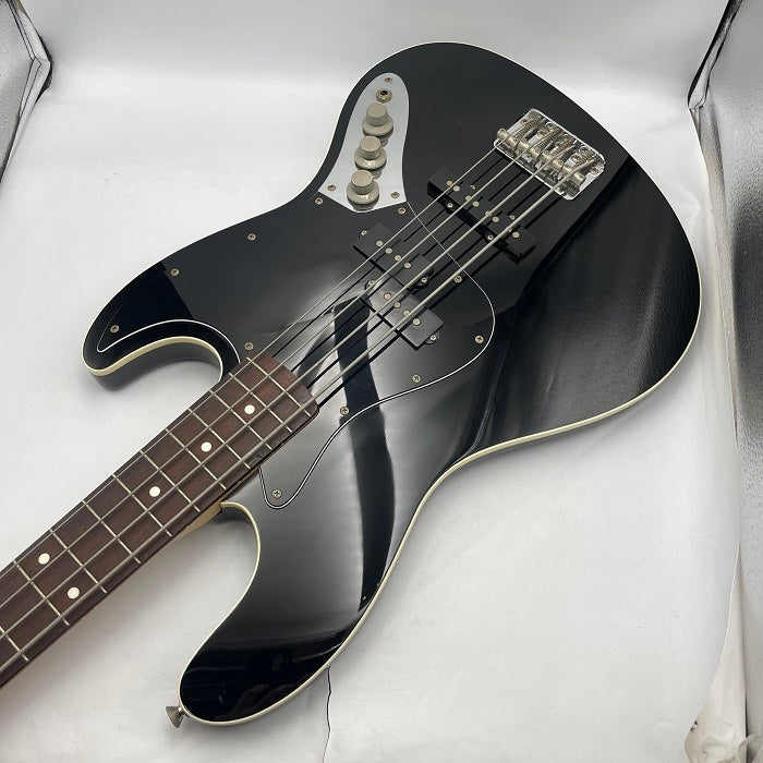Fender Japan エレキベースギター Aerodyne Jazz Bass Black フェンダー ジャパン エアロダイン ジャズ ジャズベ 中古 R4