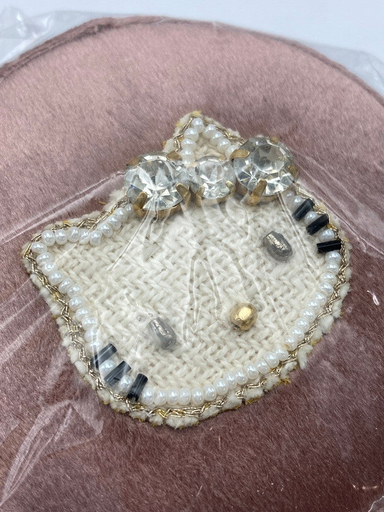 HelloKitty × MAYGLOBE ハローキティ ビーズ刺繍 ジュエリーボックス ラウンド 中古 D4