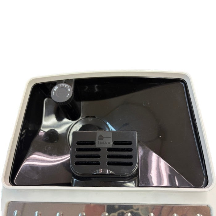 デロンギ DeLonghi 全自動コーヒーメーカー マグニフィカS ホワイト ECAM22112W キッチン家電 コーヒー 家電 中古 W1