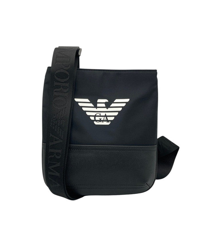 EMPORIO ARMANI エンポリオアルマーニ ショルダー/クロスボディバッグ 中古 D4