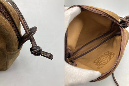 LOEWE ロエベ アナグラム ショルダーバッグ スウェード 中古 D4