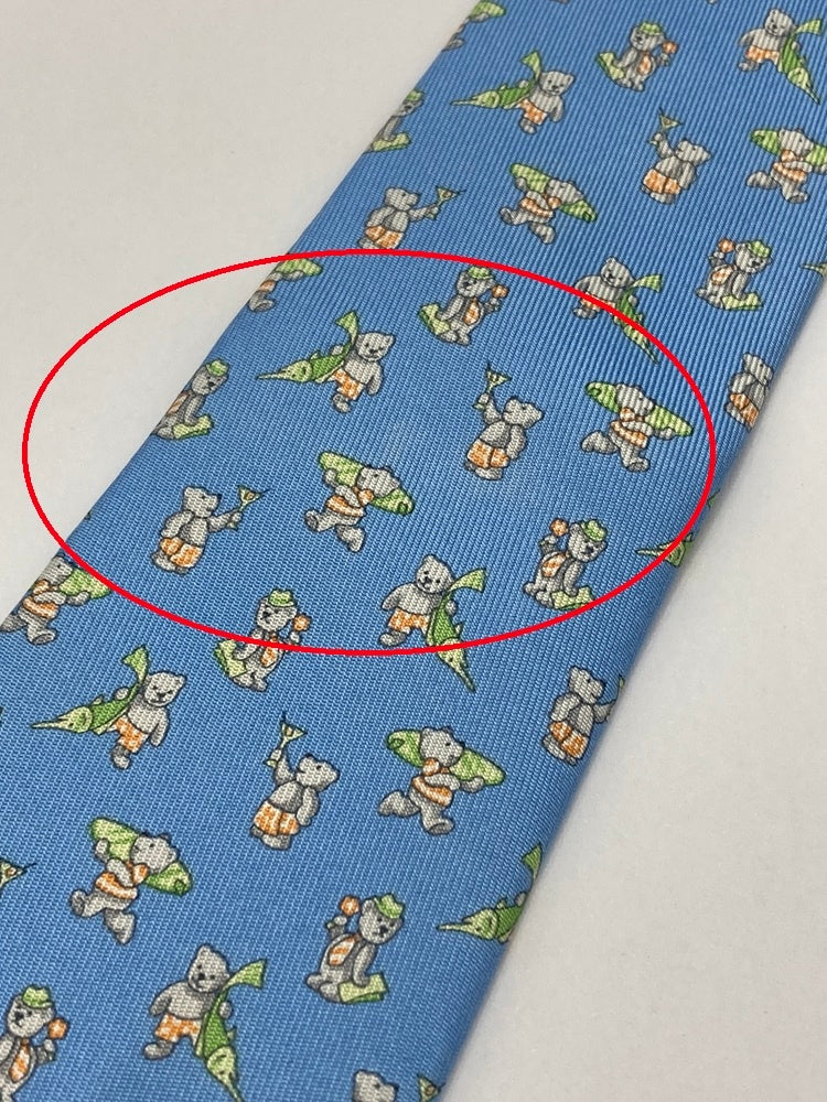 Salvatore Ferragamo サルヴァトーレフェラガモ アニマル くま柄 ネクタイ シルク100％ 中古 D4