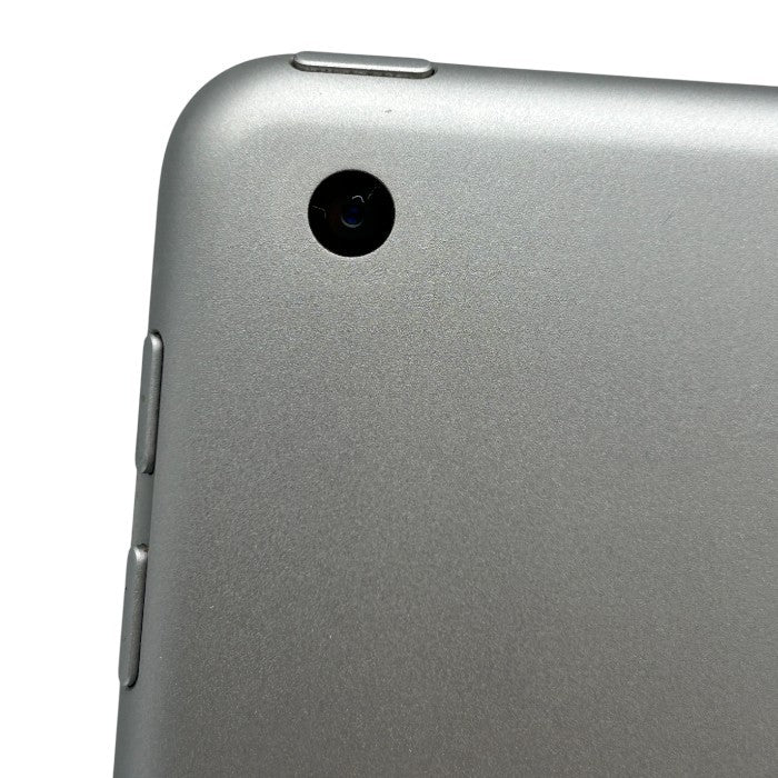 apple アップル iPad アイパッド 第5世代 32GB 本体 タブレット Wi-Fiモデル 9.7型 中古 W４