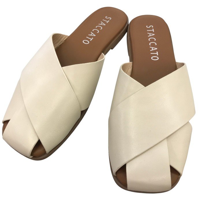 STACCATO モニカスリッパサンダル A100-1 中古 Y1