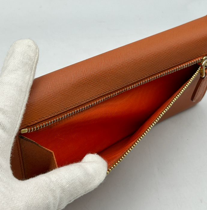 PRADA プラダ サフィアーノ レザー 長財布 オレンジ ブランド 小銭入れ レディース カードポケット 中古 W４