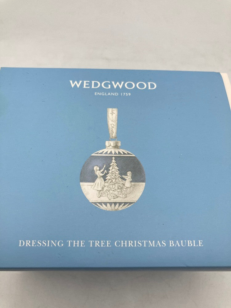 WEDGWOOD ウェッジウッド ホリデイ オーナメント DRESSING THE TREE CHRISTMAS BAUBLE 中古 D4
