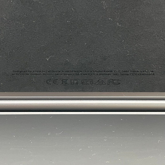 Apple 12.9インチ iPad Pro用 Magic keybord マジックキーボード  A1998 第3世代 第4世代 第5世代 第6世代 中古 R4