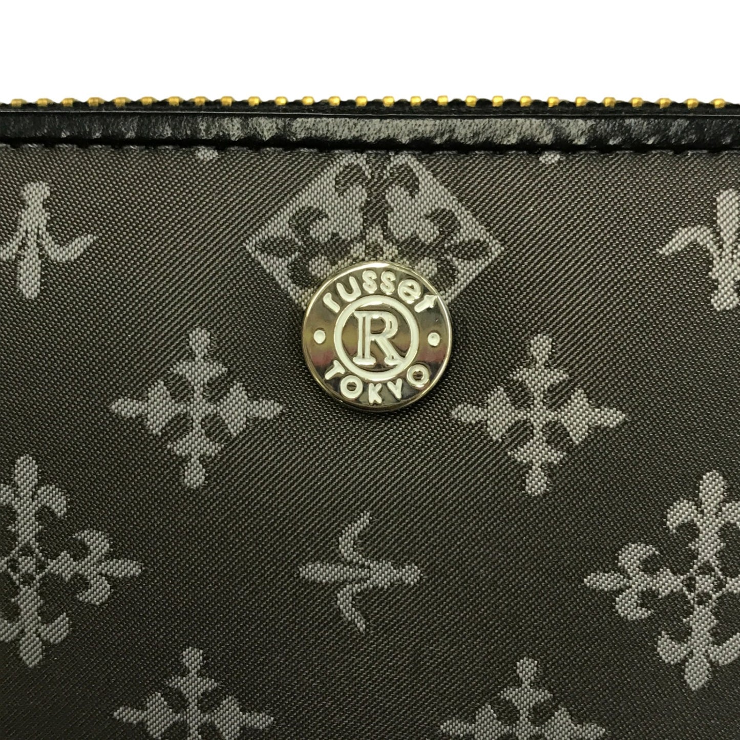 russet ラシット 長財布 レディース ラウンドジップ ファスナー 三層式小銭入れ 収納大 グレー SO-348 中古 T1