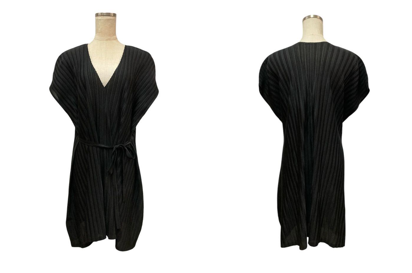 PLEATS PLEASE プリーツプリーズ イッセイミヤケ フレンチスリーブ カットソー サイズ3 ブラック 中古 D4