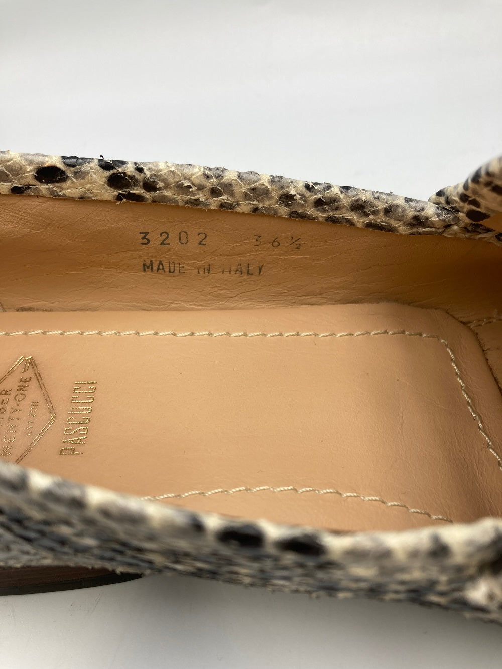 PACCUCCI パスクッチ パイソン柄 ビットローファー レディース 中古 4