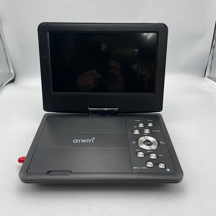 アーウィン (Arwin) 9インチ ポータブルDVD & マルチプレーヤー テレビ搭載モデル APD-950F テレビ ワンセグ 持ち運び CPRM USB SD ゲーム デジタルハイビジョン液晶パネル 中古 R4