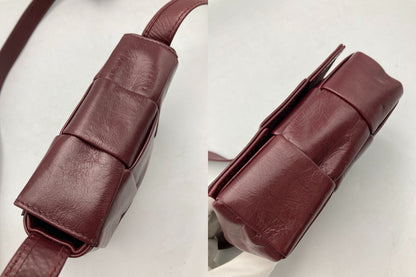 BOTTEGA VENETA CANDY CASSETTE  ボッテガヴェネタ キャンディカセット ショルダーバッグ バーガンディ 中古 D4