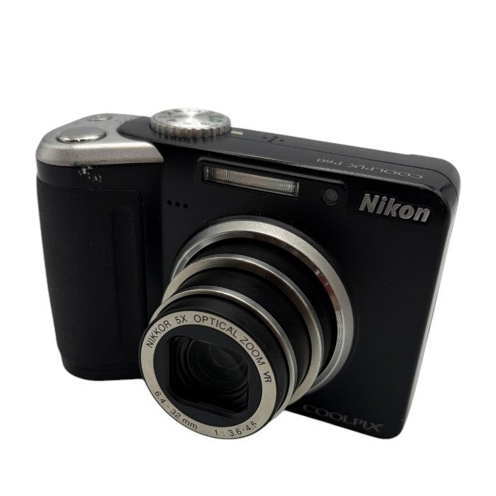 Nikon デジタルカメラ COOLPIX クールピクス P60 ブラック COOLPIXSP60 ニコン デジカメ 単三電池駆動 コンパクト 中古 W４