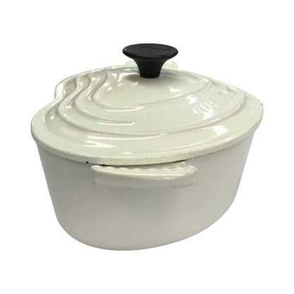 LE CREUSET ル・クルーゼ ココットダムール 両手鍋 2L ハート型 蓋付き 鋳物 ホーロー IH対応 ホワイト 中古 T1