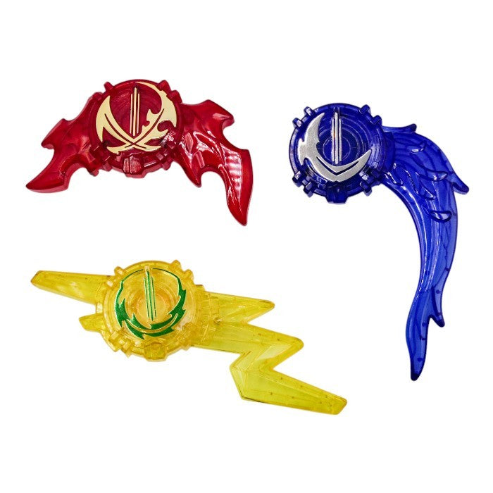 バンダイ 仮面ライダーセイバー/聖刃 変身ベルト DX聖剣ソードライバー セイバー＆ブレイズ＆スパーダセット 水勢剣流水エンブレム＆ライオン戦記 雷鳴剣黄雷エンブレム＆ランプドアランジーナ 中古 a1