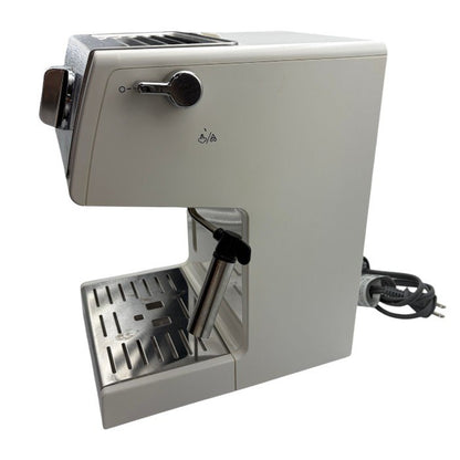 DeLonghi デロンギ エスプレッソ・カプチーノメーカー ECP3220J-W コーヒーメーカー 家電製品  コーヒー 中古 W４