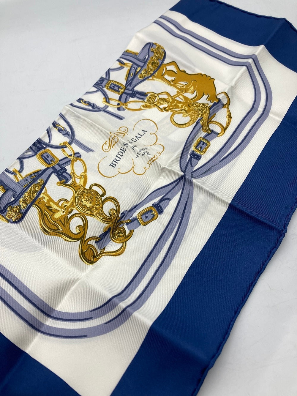 HERMES エルメス カレ40 BRIDES de GALA ブリッド・ドゥ・ガラ (式典用馬勒）シルクスカーフ 中古 D4