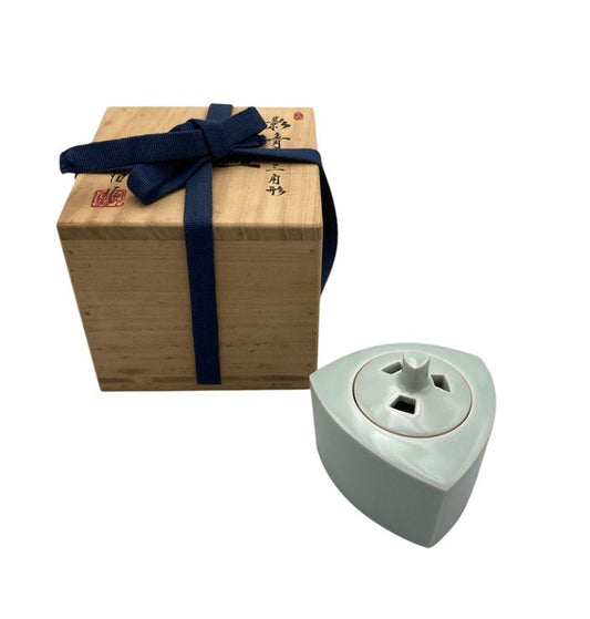 深見陶治 影青 三角形 香炉 中古 D4