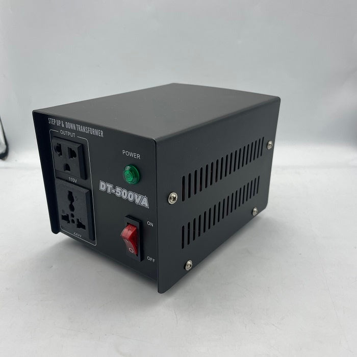 変圧器 DT-500A ポータブル 旅行 昇圧 降圧 110V 220V 中古 R4