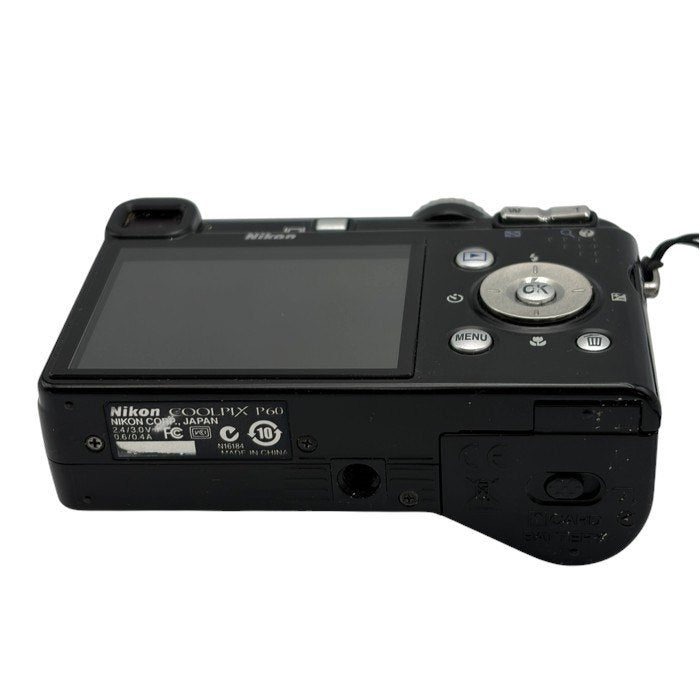 Nikon デジタルカメラ COOLPIX クールピクス P60 ブラック COOLPIXSP60 ニコン デジカメ 単三電池駆動 コンパクト 中古 W４