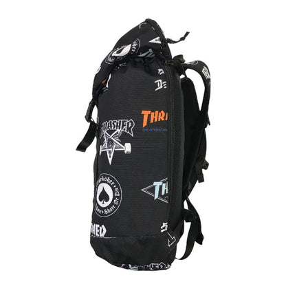 NEWERA × THRASHER リュック メンズ コラボ バックパック 総柄 大容量 ノートパソコン収納 ブラック 中古 T1
