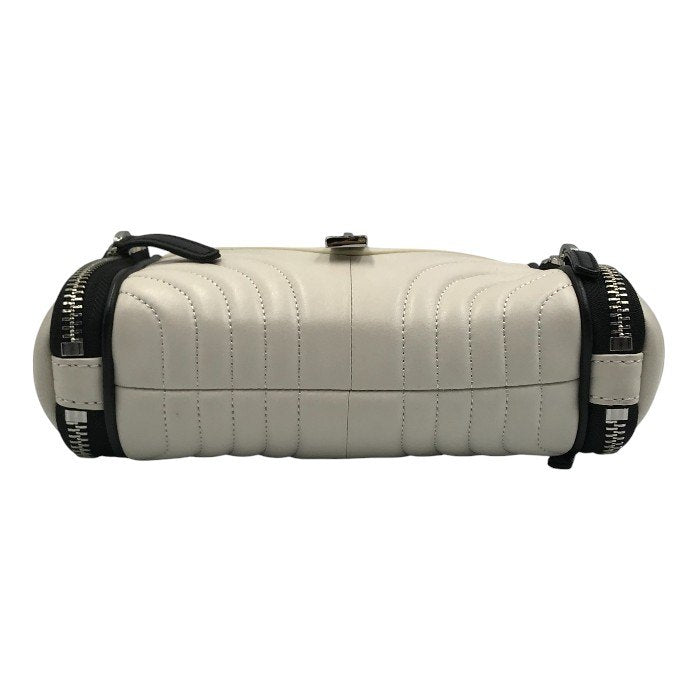 DIESEL ディーゼル LE-ZIPPER ショルダーバッグ レディース クラッチ レザー チェーン 斜め掛け 2way ジップ モノトーン ホワイト/ブラック 中古 T1