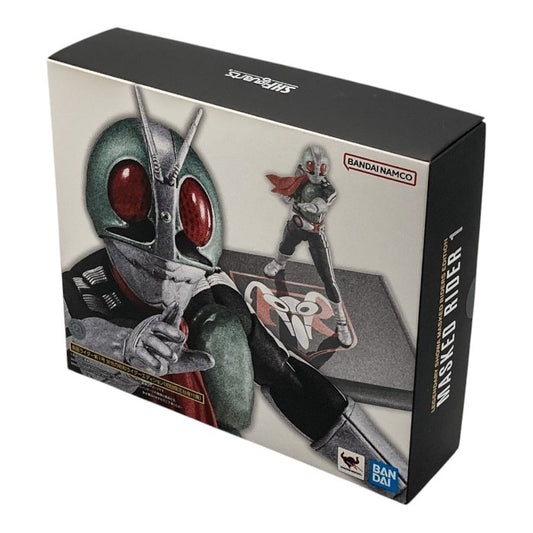 BANDAISPIRITS TAMASHII NATIONS S.H.フィギュアーツ 仮面ライダー新1号 真骨彫製法 栄光の昭和ライダーエディション 初回限定台座付属 中古 a4