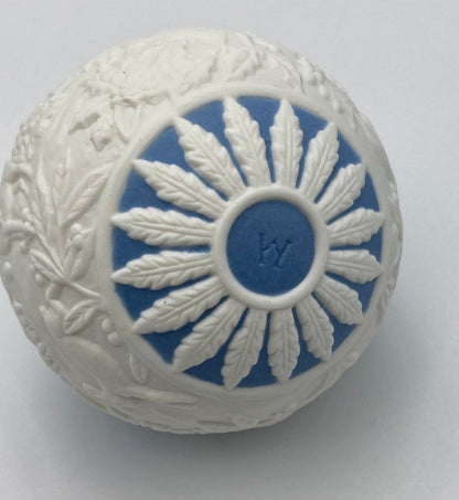 WEDGWOOD ウェッジウッド ホリデイ オーナメント Christmas Countryside Bauble 中古 D4