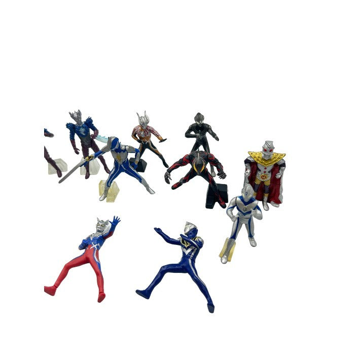 ウルトラマン フィギュア 17体 セット HGシリーズ ガシャポン ハヤタ隊員 ウルトラマンゼロ 中古 W４