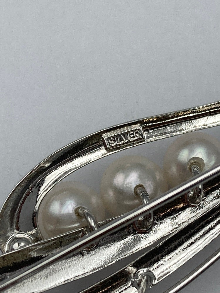 SILVER 6.0mmパール 3連 ブローチ リーフ 中古 D4