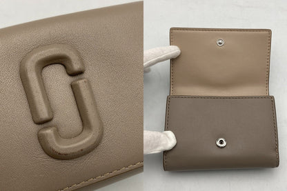 MARC JACOBS マークジェイコブス ザ レザー カバード Jマーク トライフォールド ウォレット 三つ折り財布 中古 D4