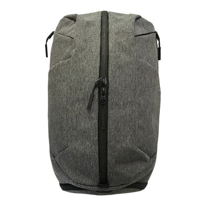 Aer Dffel Pack 3 バックパック メンズ ジム/オフィス ハイブリッドバッグ リュック A4サイズ ビジネス 無地 グレー AER12011 中古 T1