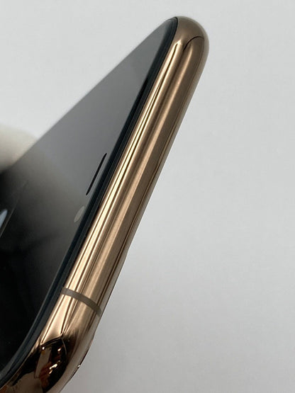 apple iPhone 11 Pro 64GB ゴールド docomo 【SIMロック解除済】 MWC52J/A 中古 D4