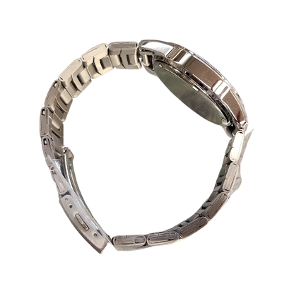 SEIKO セイコー ONE PIECE アニメ 20周年記念モデル 腕時計 メンズ クォーツ アナログ クロノグラフ 5000本限定 シルバー/ブルー 7T92-HBM0 中古 T1