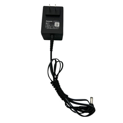 パナソニック サイクロン式コードレススティック掃除機 からまないブラシ ホワイト MC-SB85K-W Panasonic 掃除機 コードレス 充電式 中古 W４