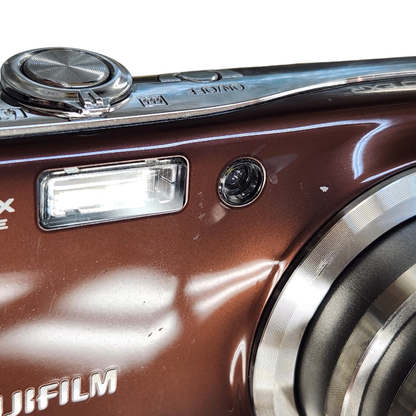 FUJIFILM フジフイルム FinePix ファインピックス デジタルカメラ ブラウン 光学10倍ズーム ブレ防止 フィルム F70 EXR 中古 T1