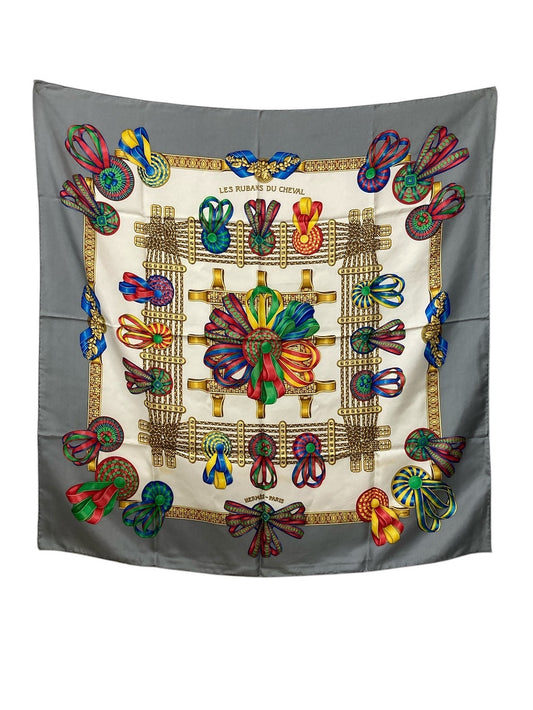 HERMES エルメス カレ90 LES RUBANS DU CHEVAL 馬のリボン スカーフ グレー 中古 D4