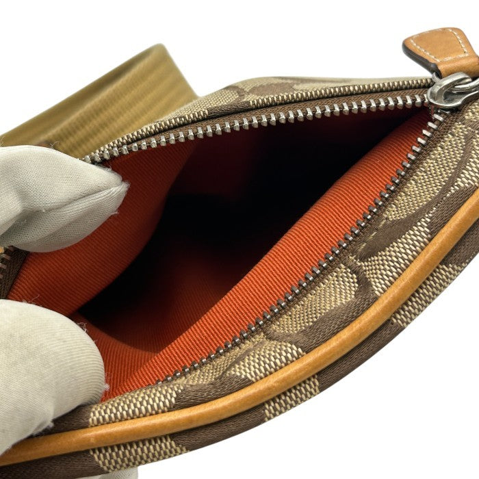 COACH コーチ シグネチャー ショルダーバッグ 鞄 ブランド ミニ コンパクト 小さめ レディース 中古 W４