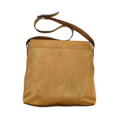 CELINE セリーヌ ショルダーバッグ レディース フラップ レザー メッセンジャー 斜め掛け キャメルブラウン 中古 T1