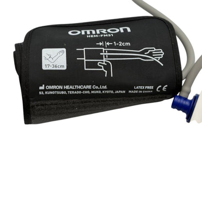 OMRON オムロン 上腕式血圧計 HCR-7106 医療機器認証番号：301AABZX00022000 家電 健康 血圧 家庭用 電池式 中古 W４